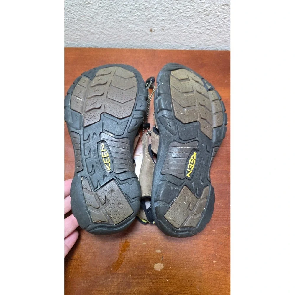 KEEN Newport Leather Sandals Mens‎ 8 Brown Waterproof Hiking Sport Fisherman Sho